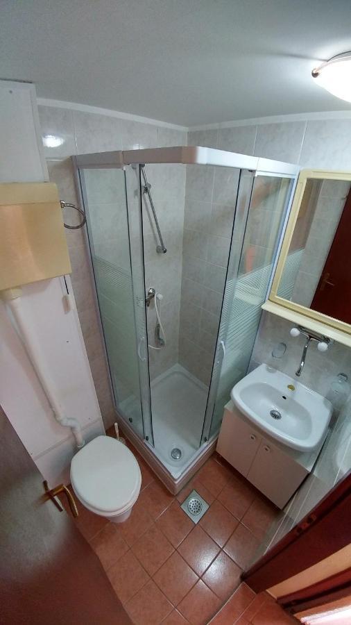 Apartments And Rooms Bova باشْكا المظهر الخارجي الصورة